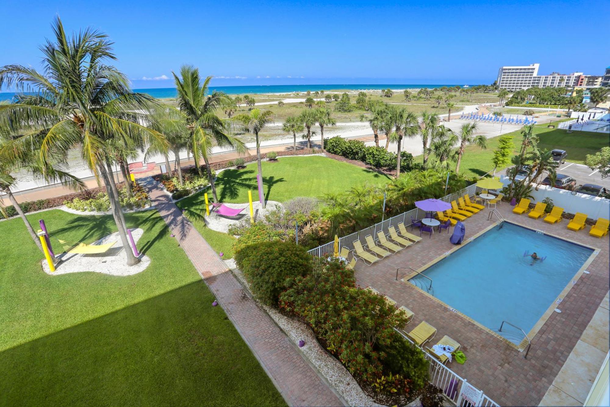 South Beach Condo Hotel By Travel Resort Services, Inc. St. Pete Beach Kültér fotó